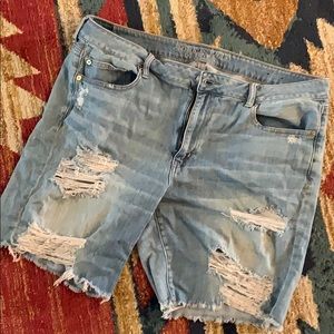 American Eagle Bermuda holey shorts!